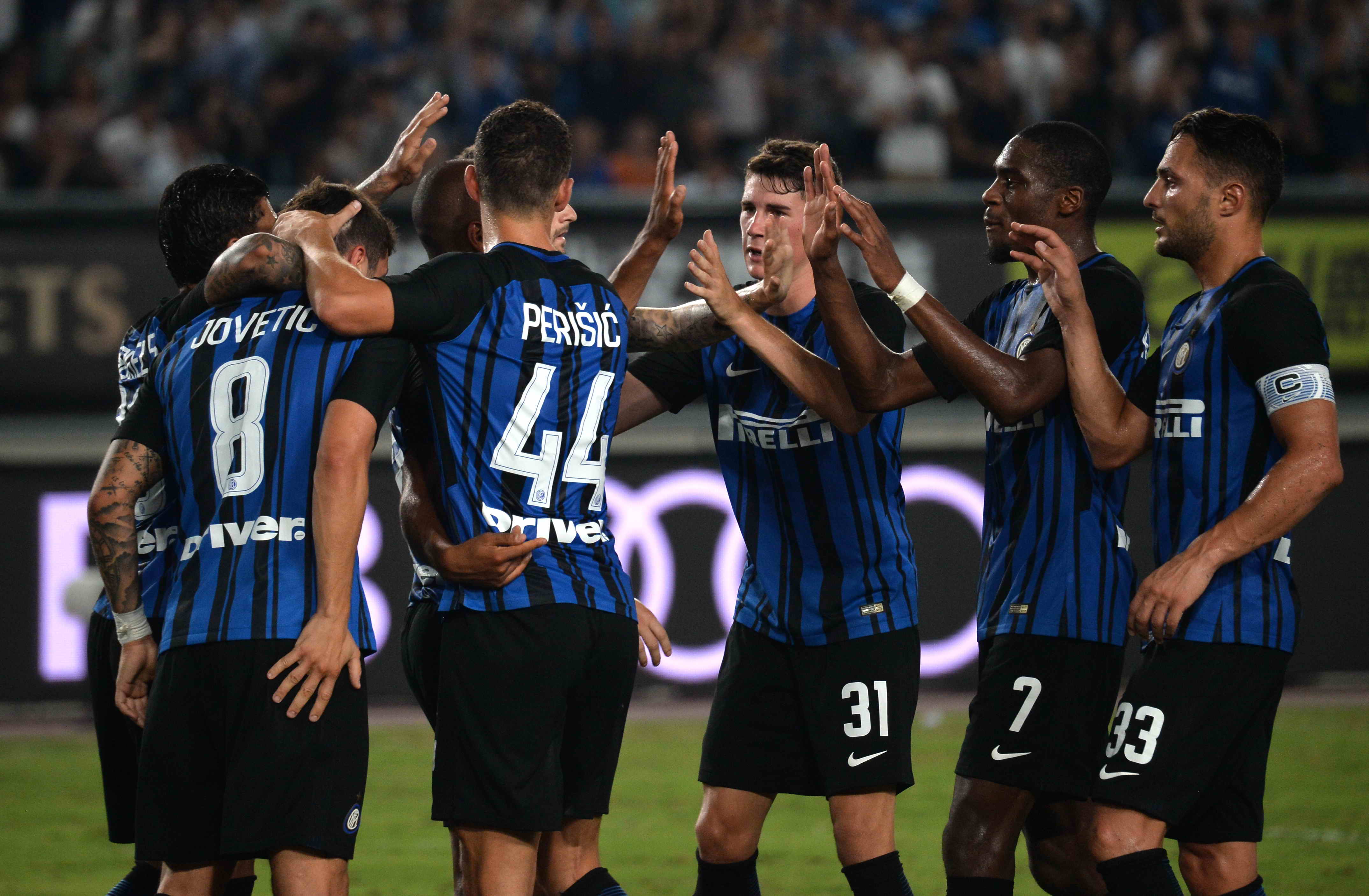 涯奠定了坚 涯奠定了坚