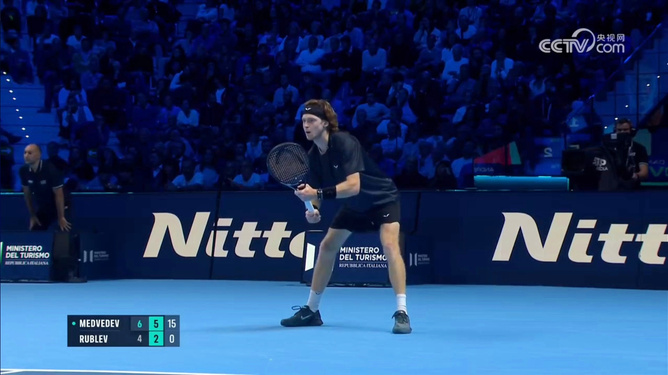 存在严重损 存在严重损